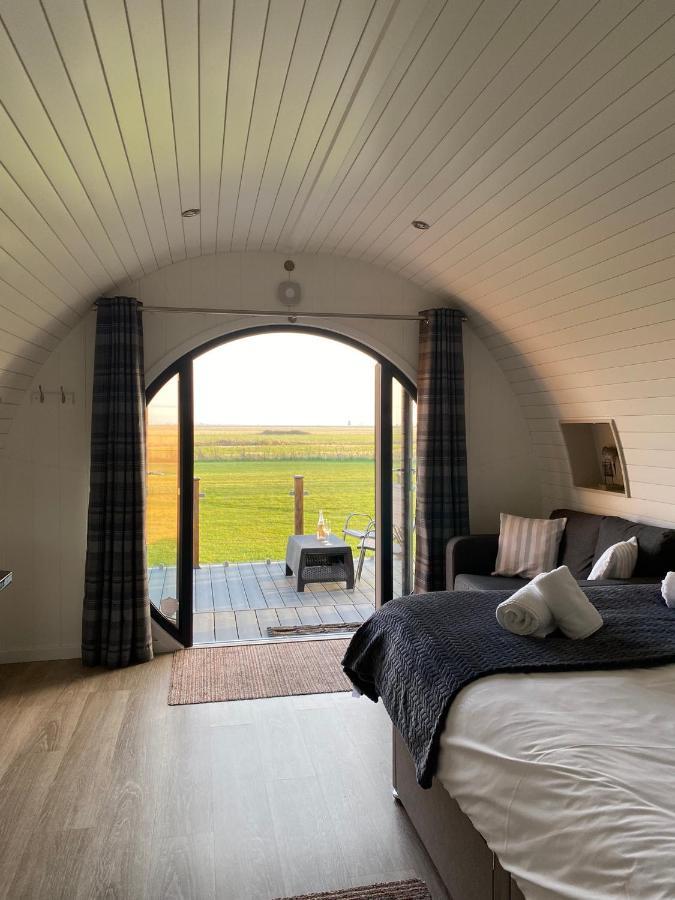 Отель Millview Meadow Retreats Грейт-Ярмут Экстерьер фото